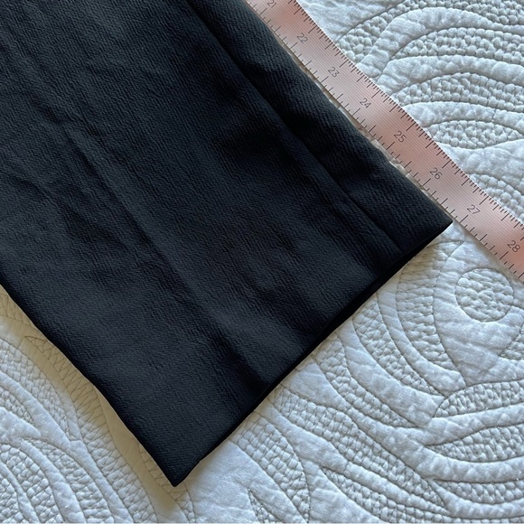 ARITZIA - Wilfred - Darontal Cropped Pant - Black - Picture 13 of 14